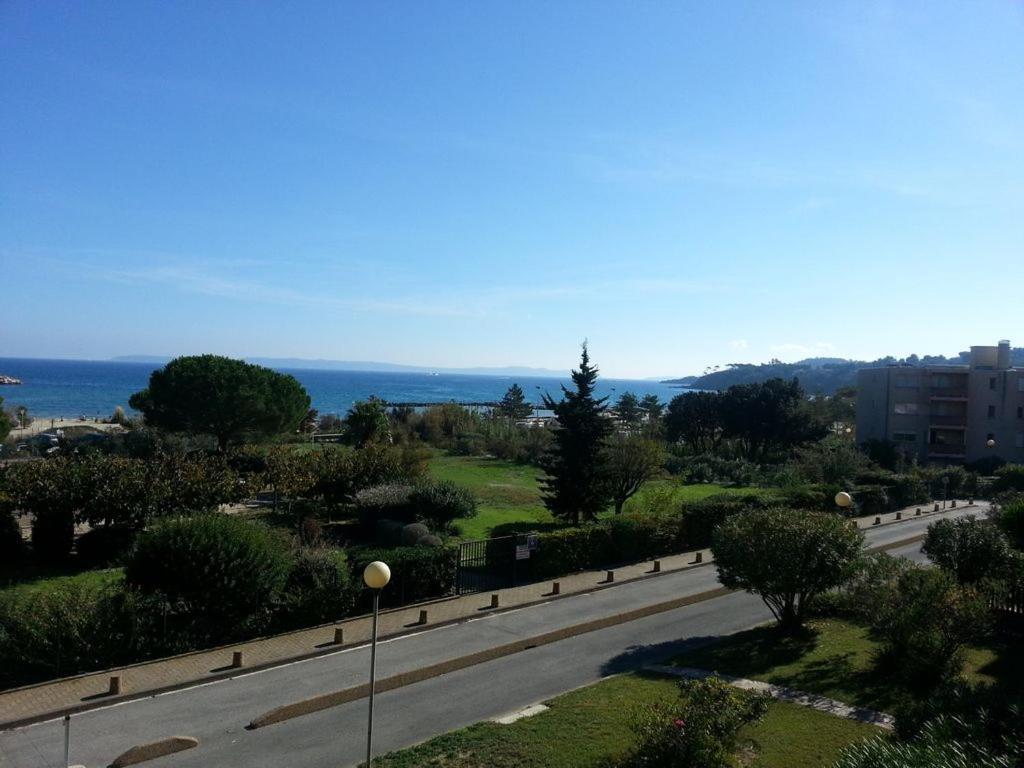 Flat Appartement Bormes-les-Mimosas Buitenkant foto